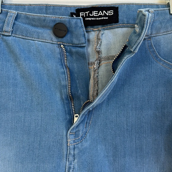 Fit Jeans Light Distress Size M - Picture 4 of 7